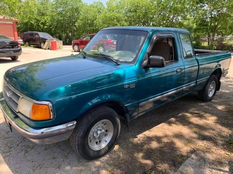 Ford Ranger truck
