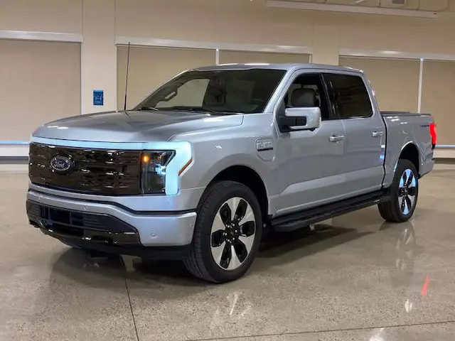Electric Ford trucks